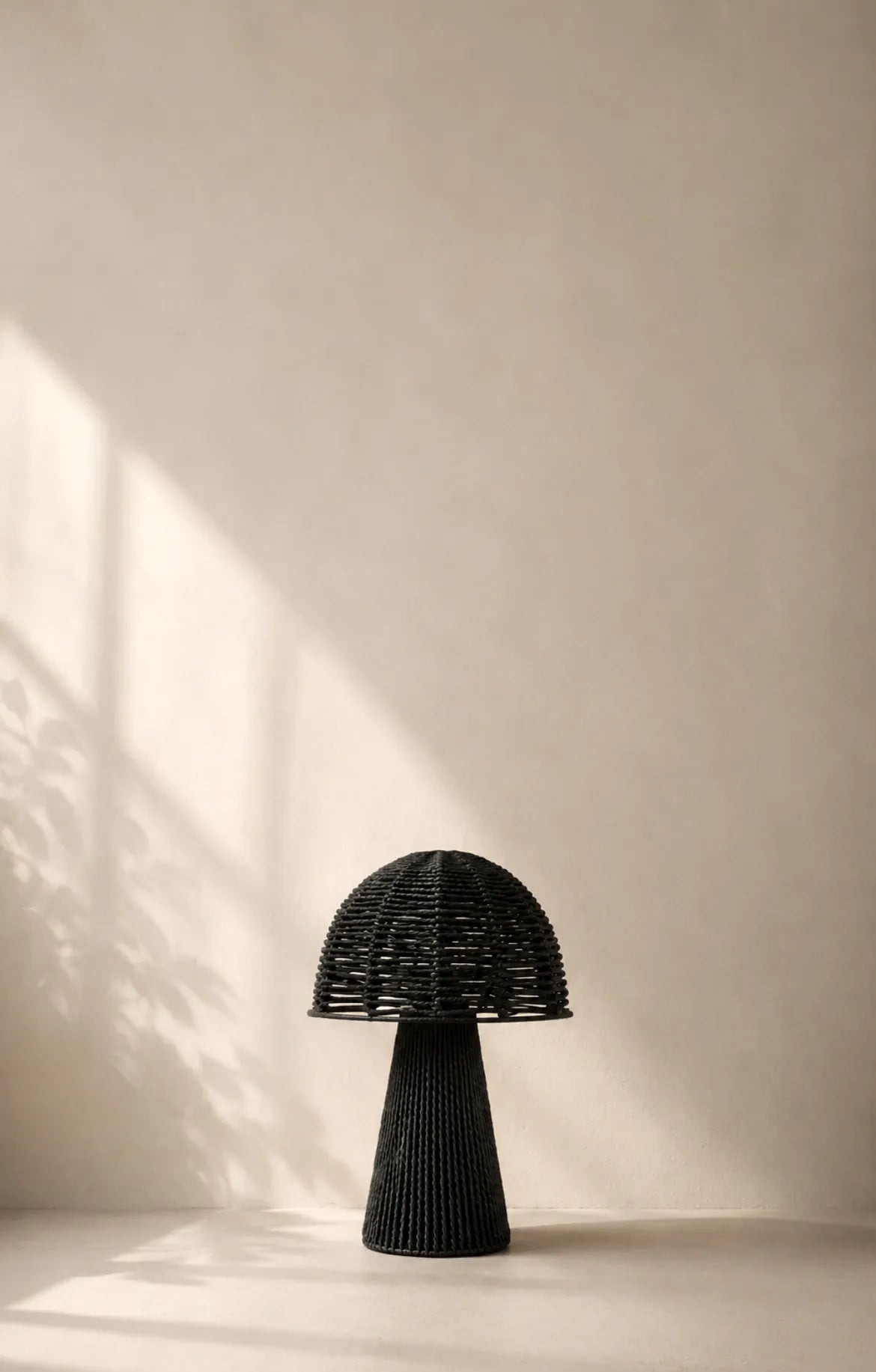 Lampara Nöra negra – vista principal