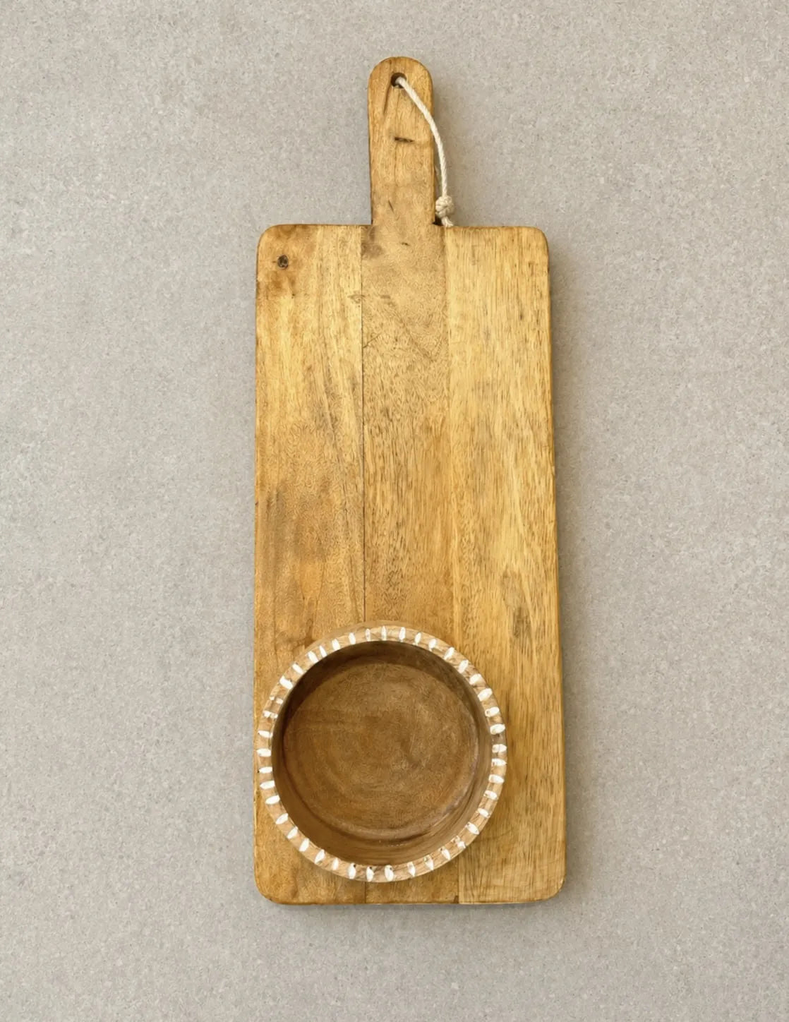 Tabla Nativa de madera con pedestal – vista adicional 2
