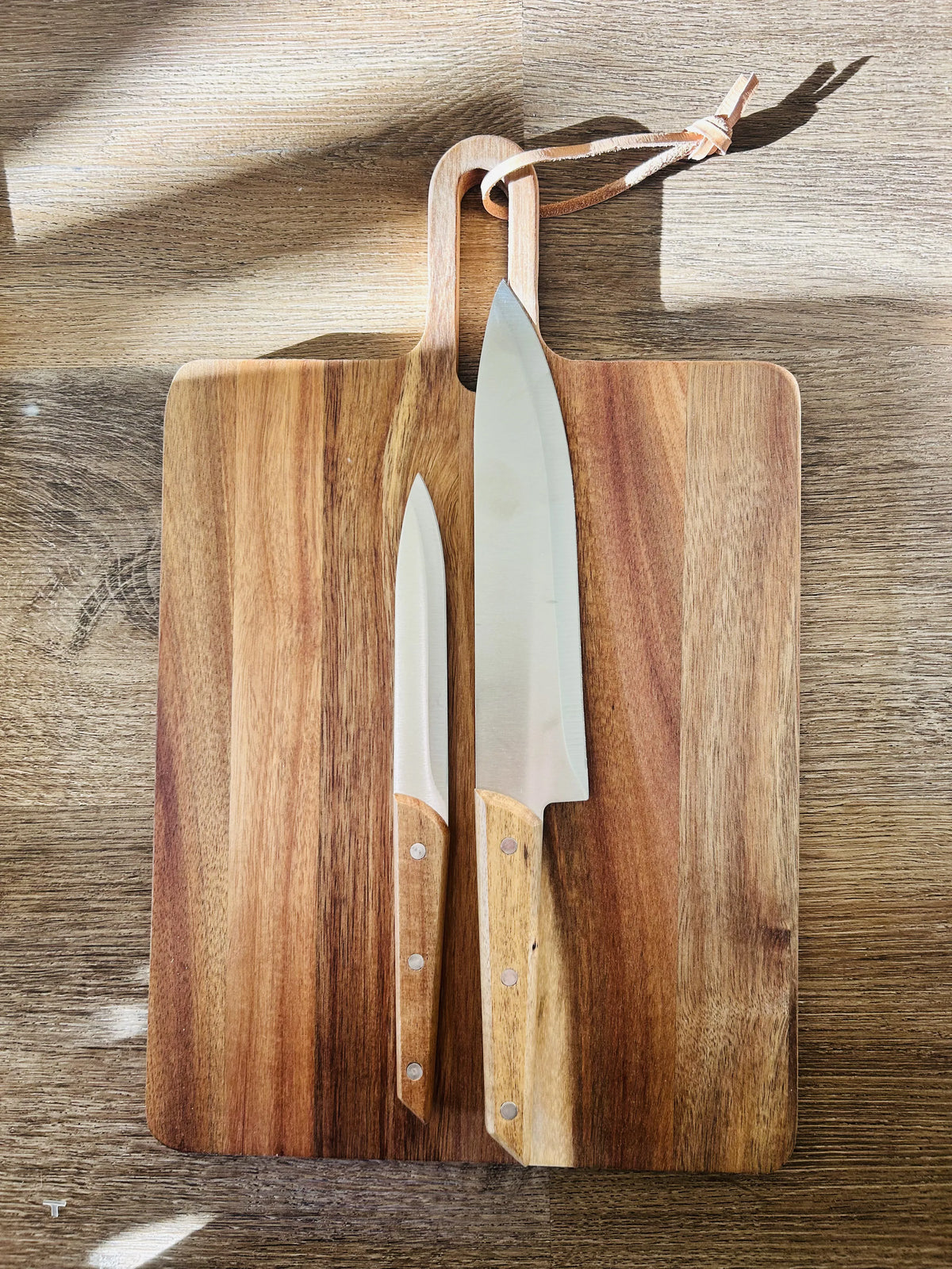 Tabla de madera mango calado – vista adicional 2